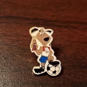 Vintage Coca-Cola 1994 World Cup Football‎ Soccer Mascot Lapel Hat Pin